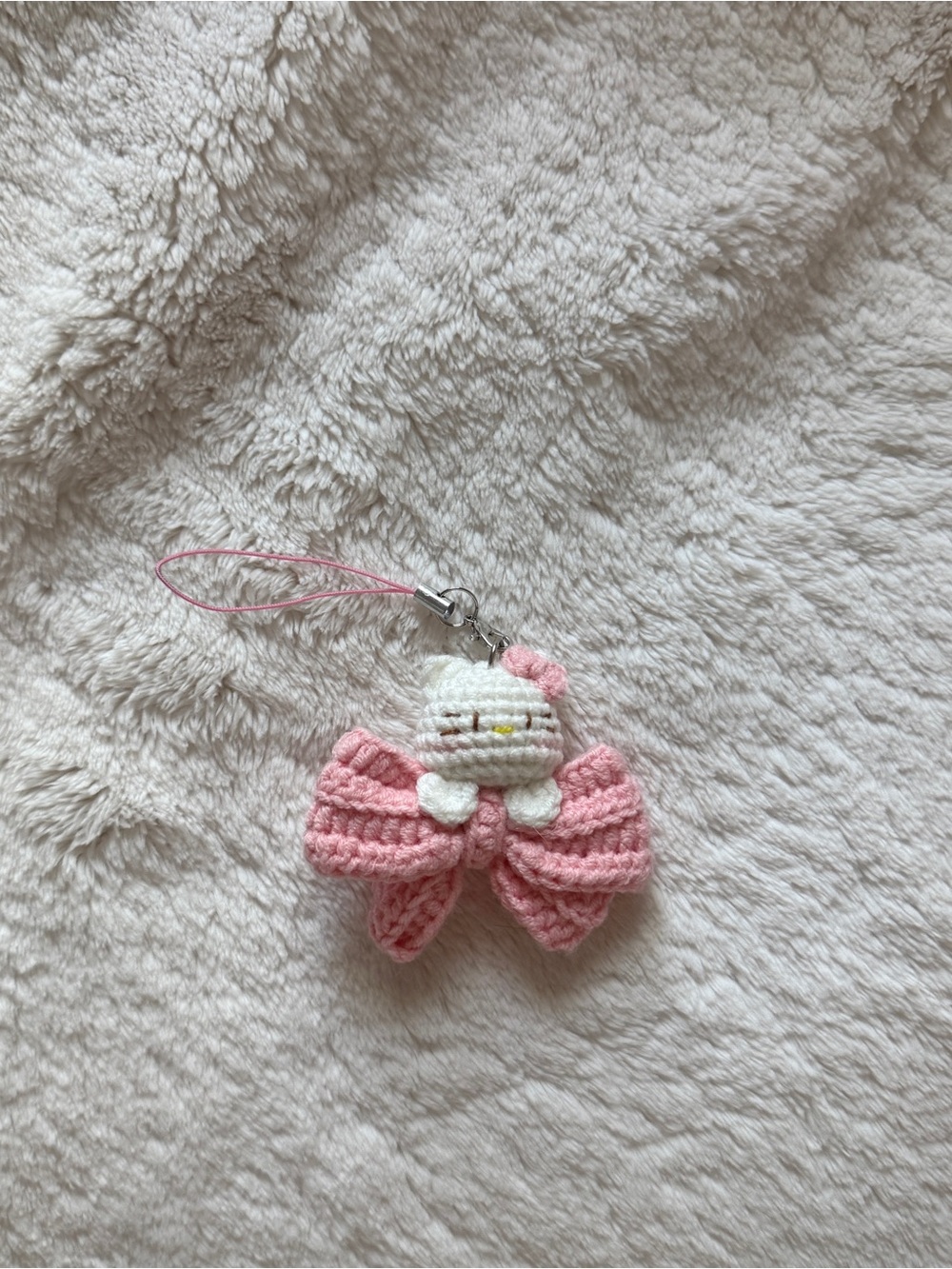 hello kitty phone charm